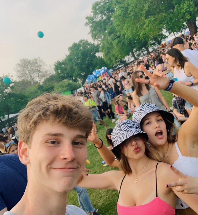 B F vs. BF: Who Knows Chlo? - Claire & Cory