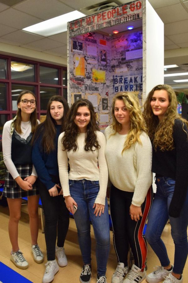 From left to right: Avery Jones, Mia Berkolayko, Julia Narkaj, Olesya Gorbunova, and Zana Gjoni
